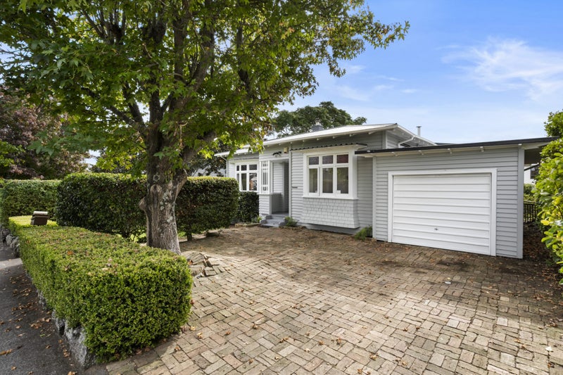 35 Springleigh Avenue, Mount Albert, Auckland - Carousel 1