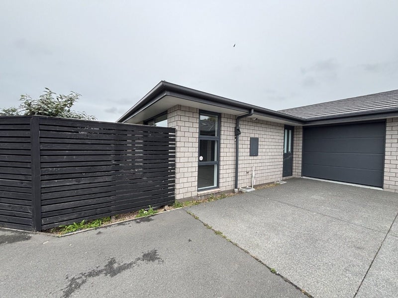 51B Grafton Street, Waltham, Christchurch - Carousel 2