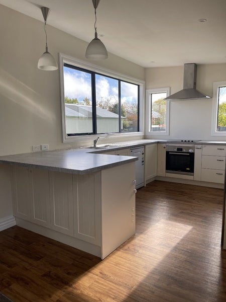 9 South Terrace Road, Geraldine - Carousel 2