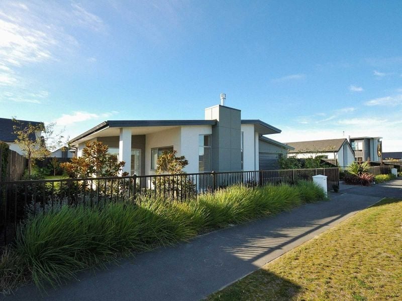 27 Prestons Park Drive, Marshland, Christchurch - Carousel 1