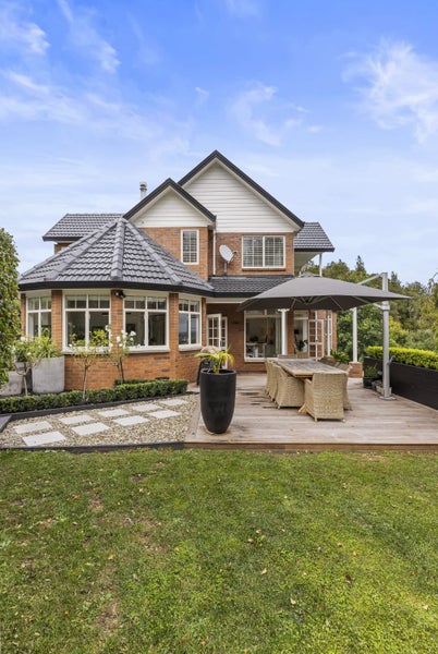 69 Harry Dreadon Road, Papakura - Carousel 50