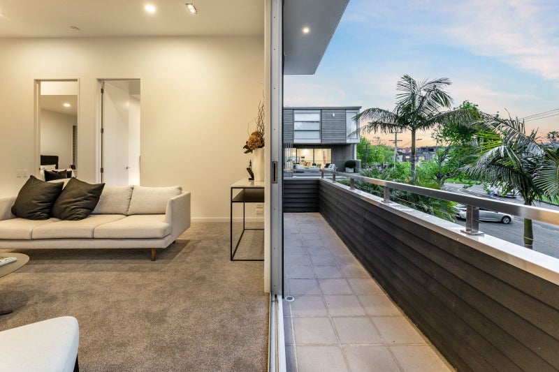 22 Patteson Avenue, Mission Bay, Auckland - Carousel 1