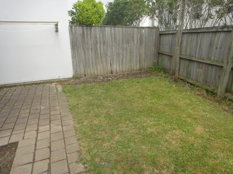 1/25 Geraldine Street, Edgeware, Christchurch - Carousel 22