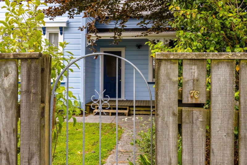 76 Cordelia Street, Stratford - Carousel 26