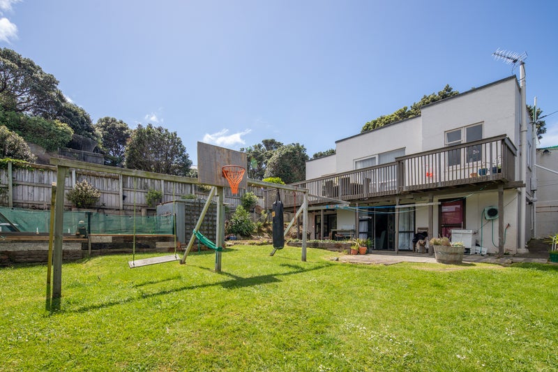 57 Maupuia Road, Maupuia, Wellington - Carousel 2