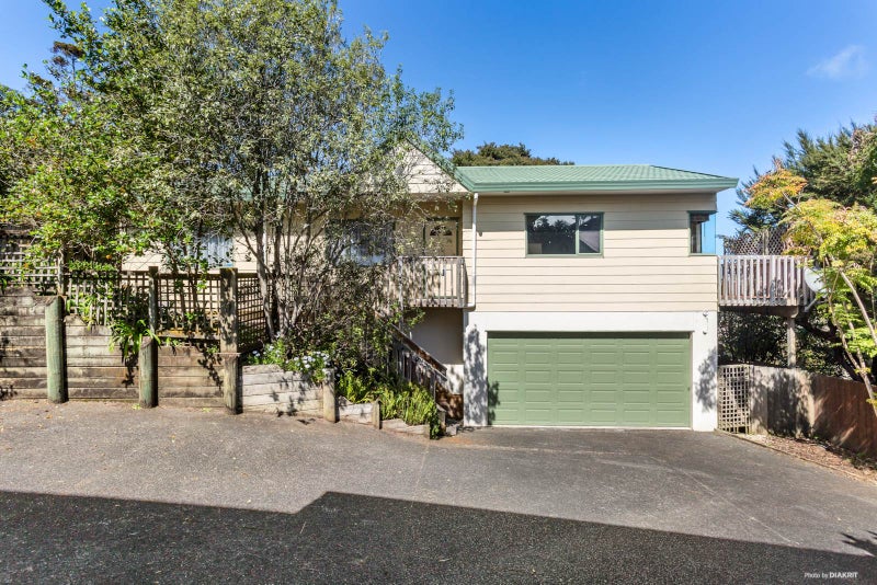 2/25 Sapphire Place, Bayview, Auckland - Carousel 1
