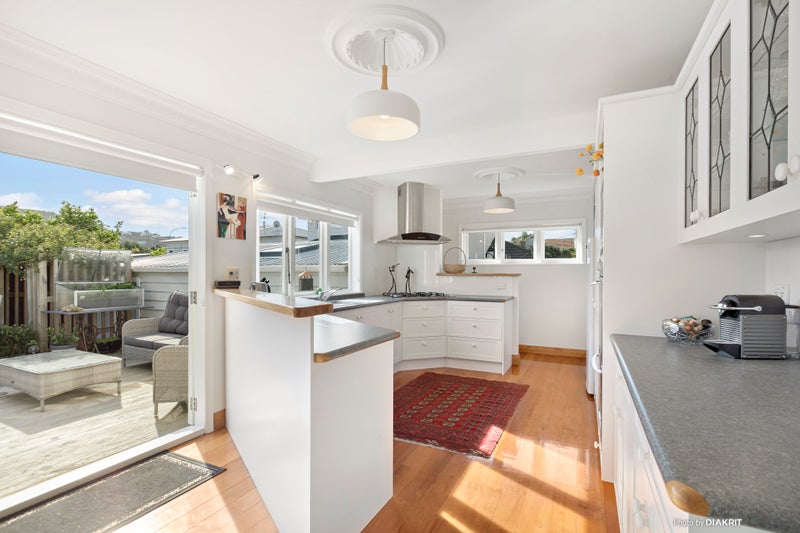 70 Dundas Street, Seatoun, Wellington - Carousel 2