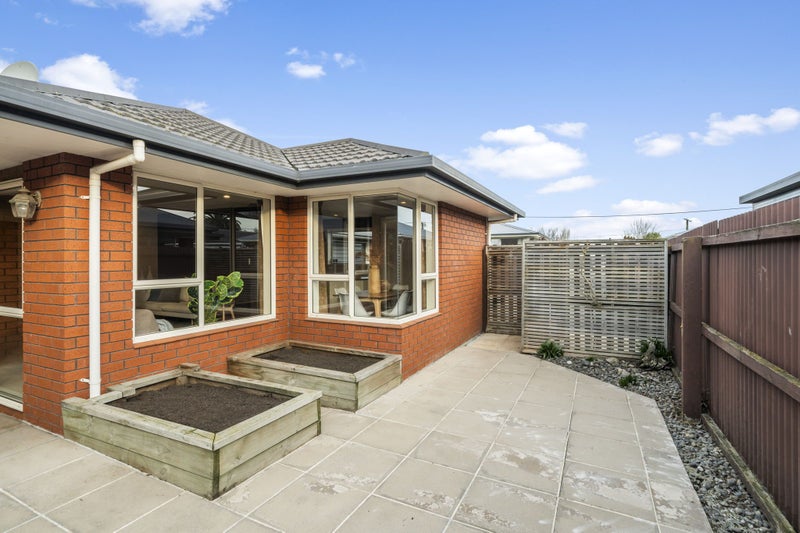 33A Daniels Road, Redwood, Christchurch - Carousel 2