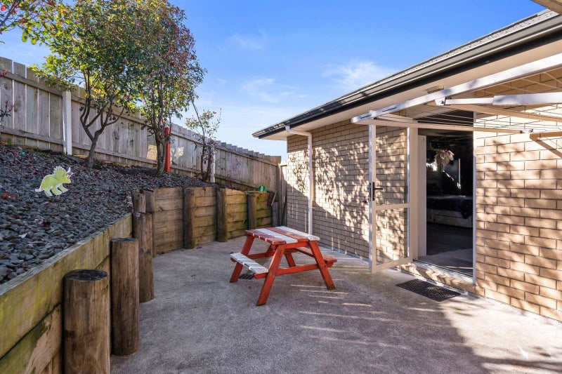 1 Bords Lane, Kamo, Whangarei - Carousel 1