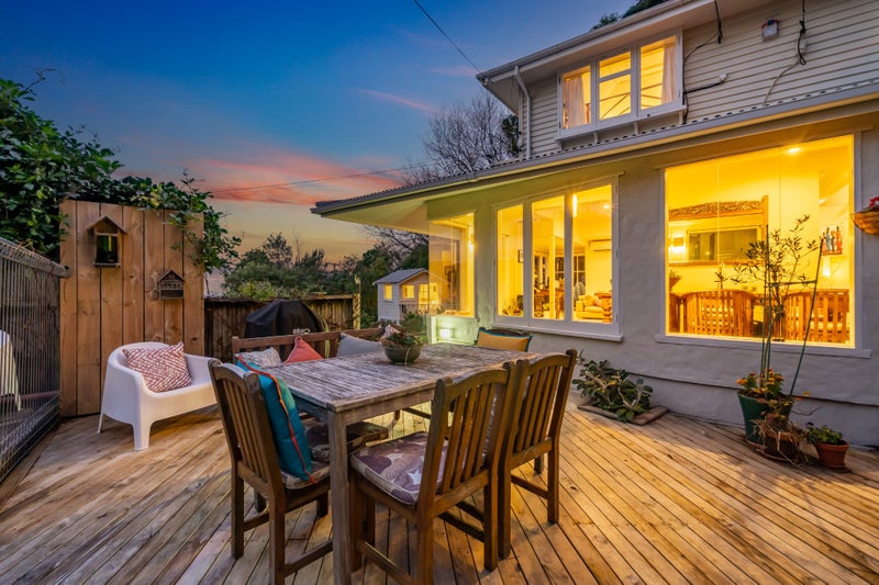 46 Fortification Road, Karaka Bays, Wellington - Carousel 2