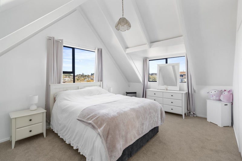 9 Orielton Place, Gleniti, Timaru - Carousel 2