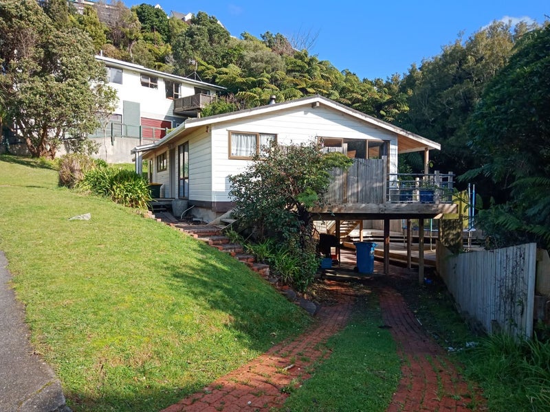 25 Matuhi Street, Tirohanga, Lower Hutt - Carousel 1