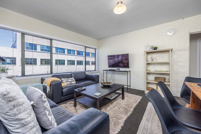 2H/94 Dominion Road, Mount Eden, Auckland - Carousel 2