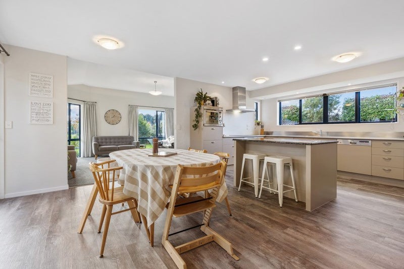 15 Nautilus Place, Spencerville, Christchurch - Carousel 2