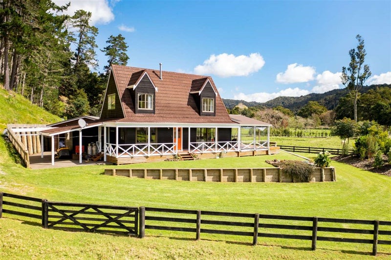 187A Whau Valley Road, Whau Valley, Whangarei - Carousel 1