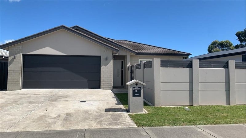 41 Waimakariri Drive, Te Awa, Napier - Carousel 1