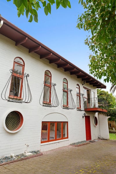 304 Triangle Road, Massey, Auckland - Carousel 23