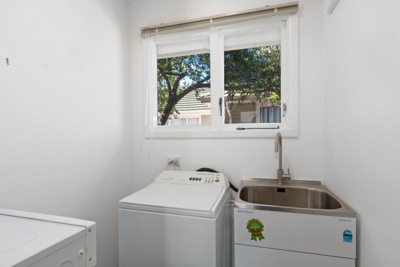 38 Daniels Road, Redwood, Christchurch - Carousel 12