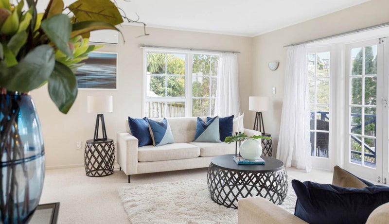1/63 Langana Avenue, Browns Bay, Auckland - Carousel 2