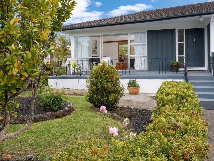 38 Rodney Street, Howick, Auckland - Carousel 2