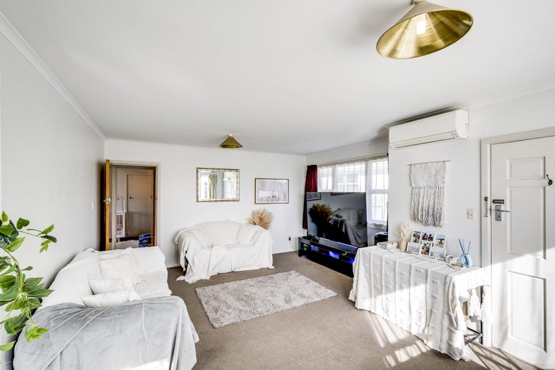 35A Clarence Cox Crescent, Pirimai, Napier - Carousel 2