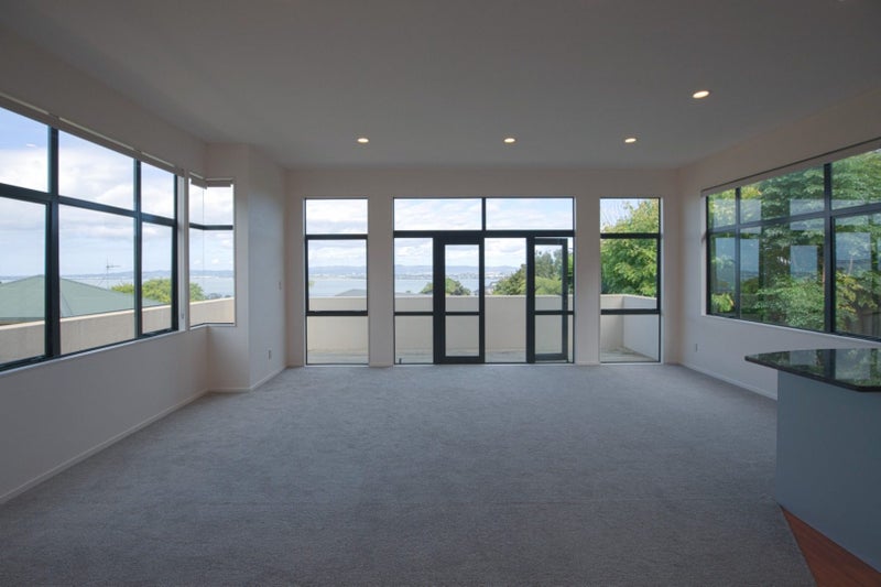 17 Mariners View Road, Beach Haven, Auckland - Carousel 1