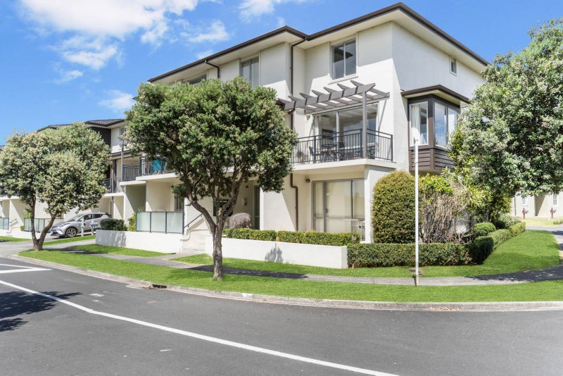 3/9 Waihi Way, East Tamaki, Auckland - Carousel 1