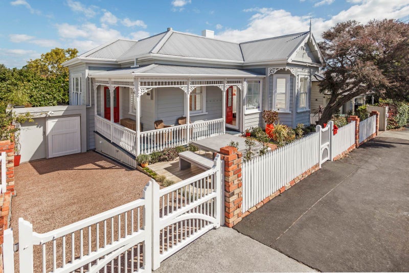 43 Mozeley Avenue, Devonport, Auckland - Carousel 2