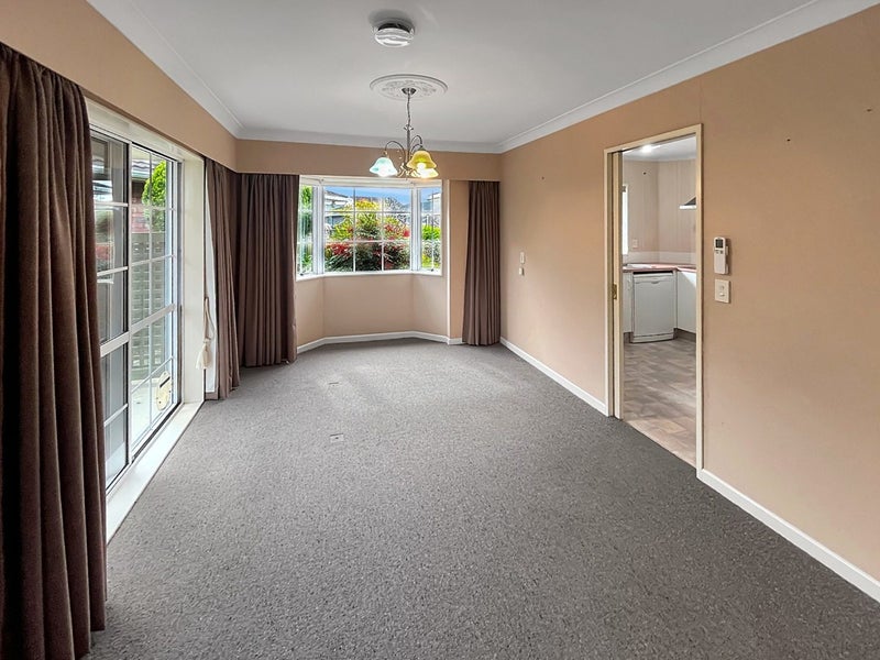 4 Lakemba Mews, Terrace End, Palmerston North - Carousel 2