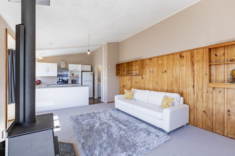 124A Charles Street, Westshore, Napier - Carousel 1