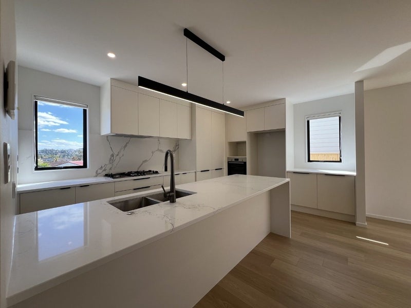 6 Firth Road, Torbay, Auckland - Carousel 1