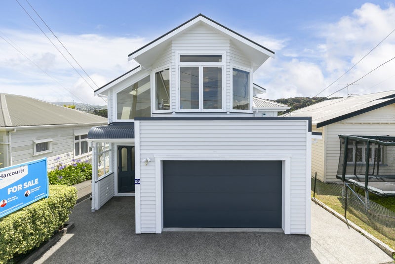 66 Overtoun Terrace, Hataitai, Wellington - Carousel 1