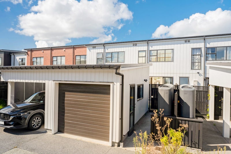 44 Manarini Road, Westgate, Auckland - Carousel 2