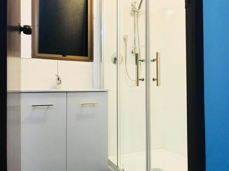 2/520 Beach Road, Murrays Bay, Auckland - Carousel 2