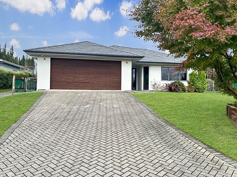 95 Parekaawa Drive, Turangi - Carousel 1