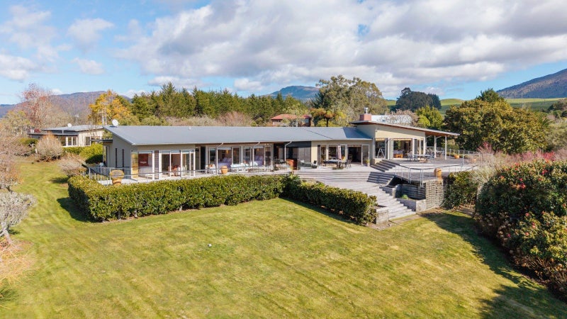 9 Kowhai Drive, Turangi - Carousel 2