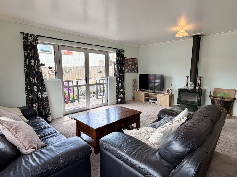 29 Awamoa Road, Holmes Hill, Oamaru - Carousel 34