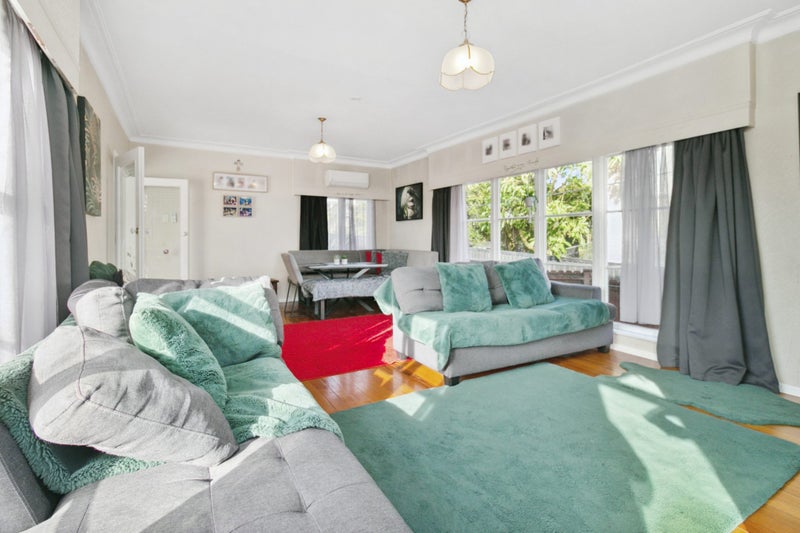 1/9 Sheehan Road, Te Atatū South, Auckland - Carousel 2