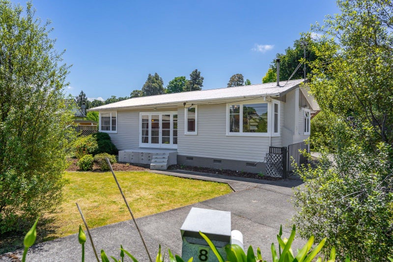 8 Oxford Street, Lansdowne, Masterton - Carousel 1