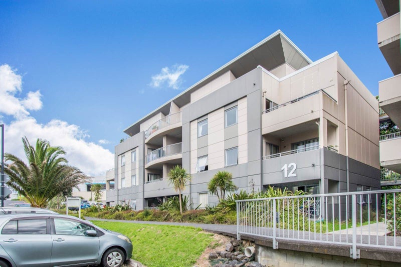 2C/12 Morning Star Place, St Lukes, Auckland - Carousel 1