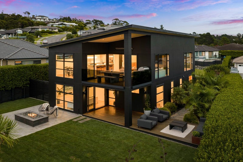20 Woodridge Drive, Stanmore Bay, Whangaparaoa - Carousel 1