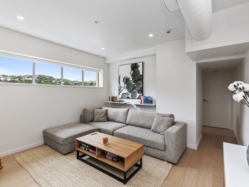 7/163E Thorndon Quay, Pipitea, Wellington - Carousel 2