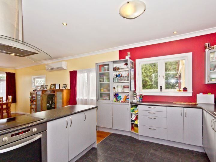 96 New Windsor Road, New Windsor, Auckland - Carousel 2