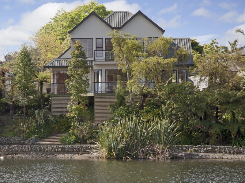 6 Ihaka Street, Hokowhitu, Palmerston North - Carousel 25