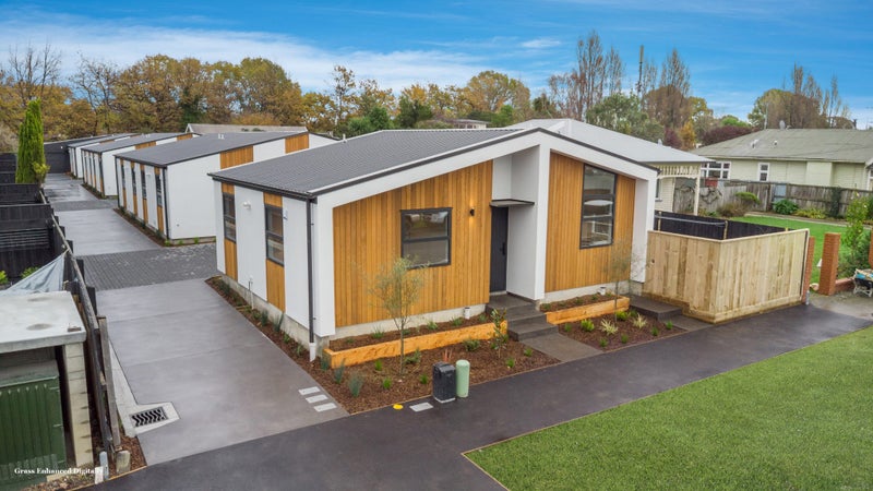 3/10 Tabart Street, Woolston, Christchurch - Carousel 1
