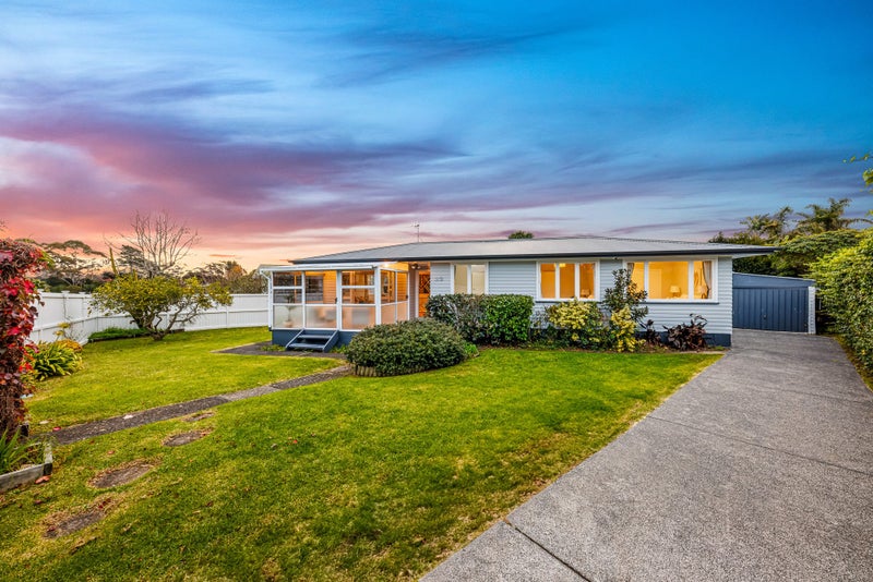 23 Melba Street, Beach Haven, Auckland - Carousel 1