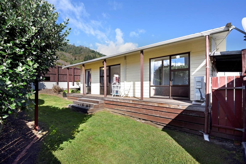 1/118 Waimea Road, Nelson South, Nelson - Carousel 2
