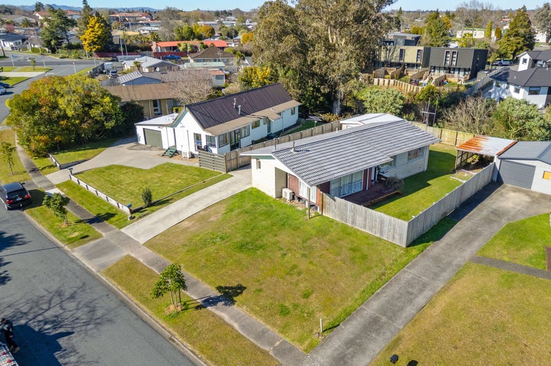 11 Opal Place, Chartwell, Hamilton - Carousel 14