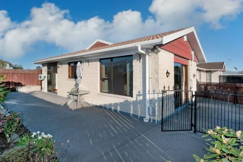 1/5 Pegasus Avenue, North New Brighton, Christchurch - Carousel 2