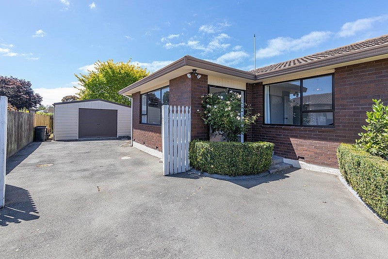 84 Royal Park Drive, Parklands, Christchurch - Carousel 2
